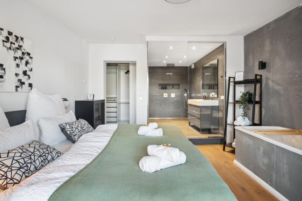Design-Apartment - Bochum Zentrum - 2 Balkons - 118M2 - Netflix 외부 사진